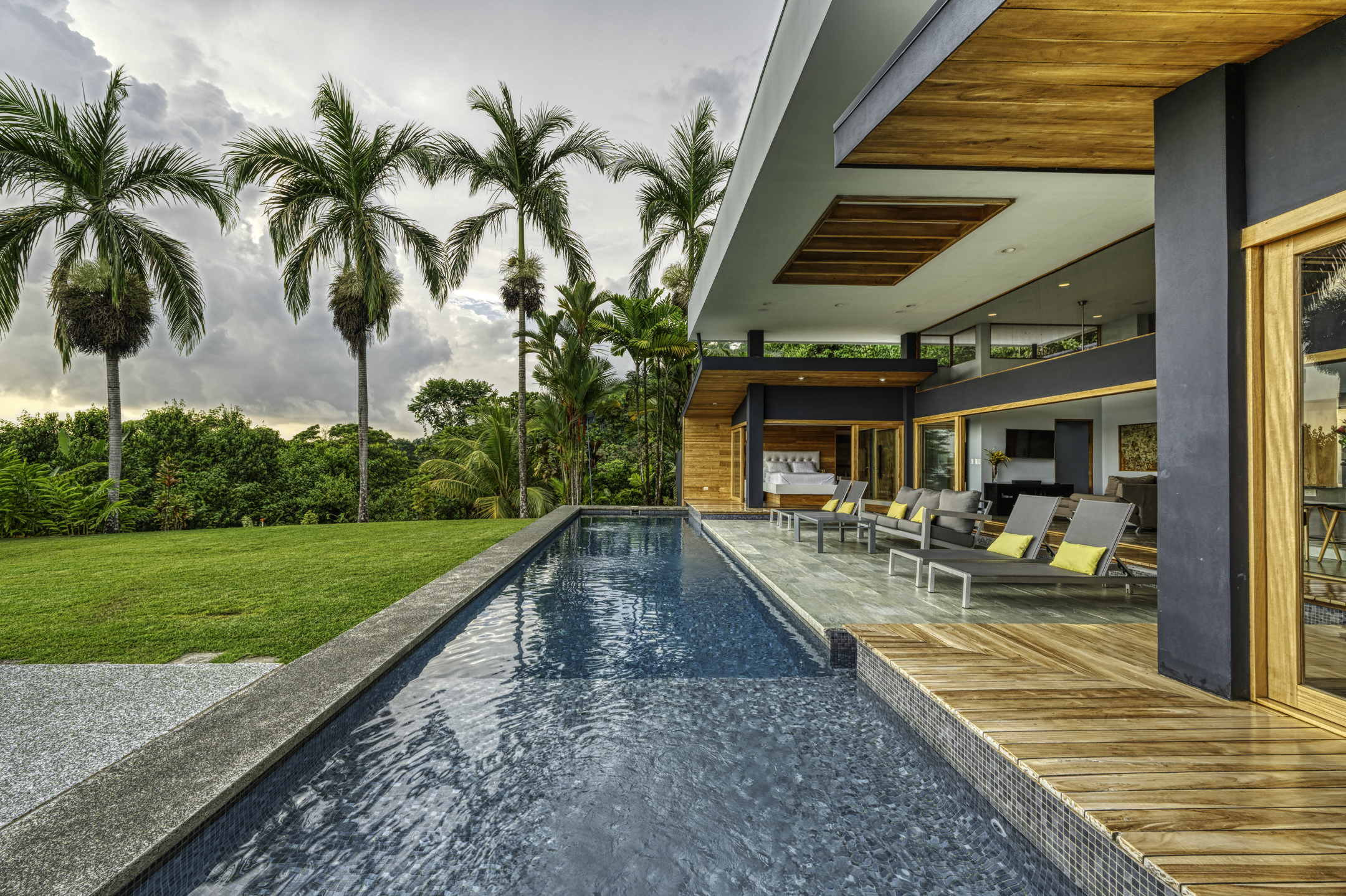 5 bed Single Family Homes For Sale in Uvita, Puntarenas - thumb 3