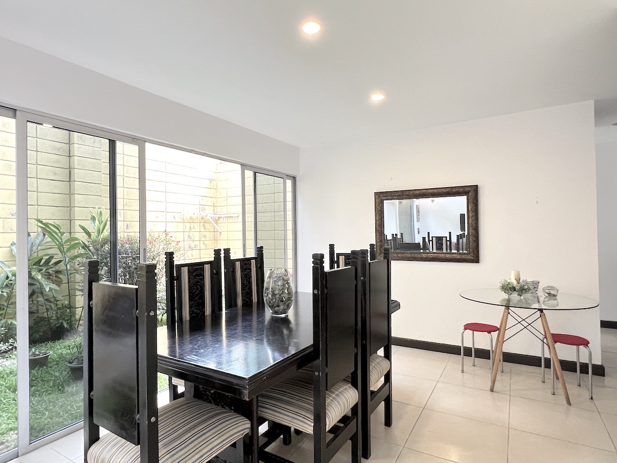 2 bed Single Family Homes For Sale in Santa Ana, San Jose - thumb 8