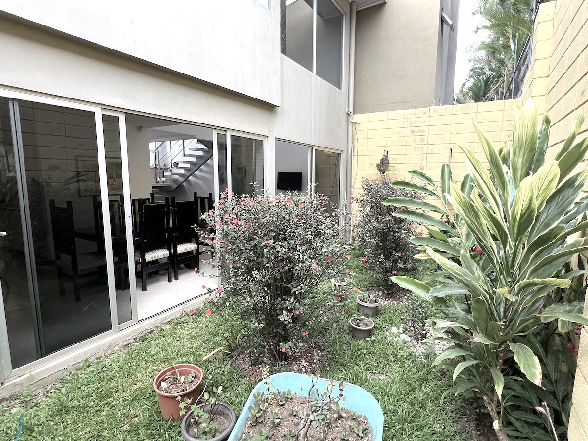 2 bed Single Family Homes For Sale in Santa Ana, San Jose - thumb 2