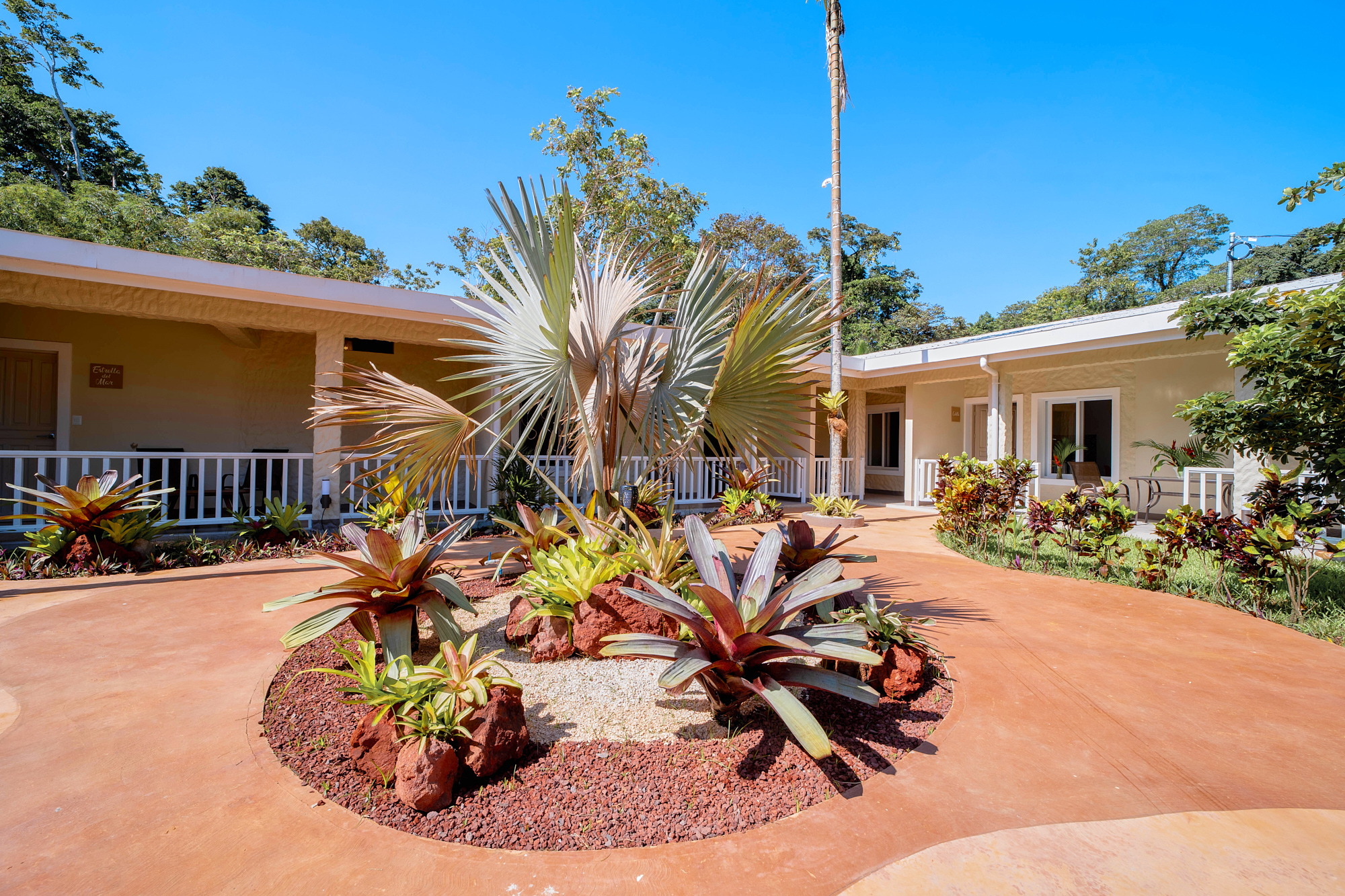 10 bed Hotel / Leisure For Sale in Chiquita Beach, Limón - thumb 13