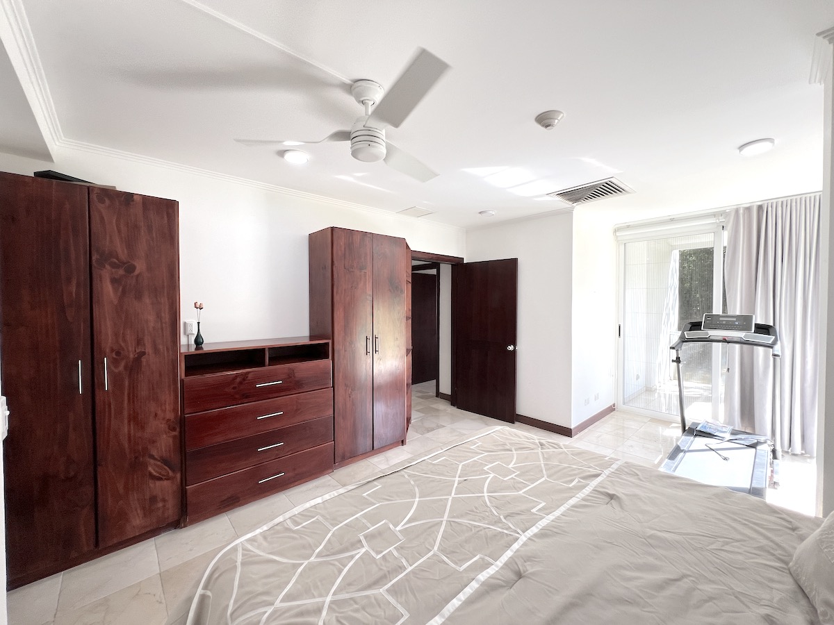 3 bed Apartment For Sale in Escazu, San Jose - thumb 2