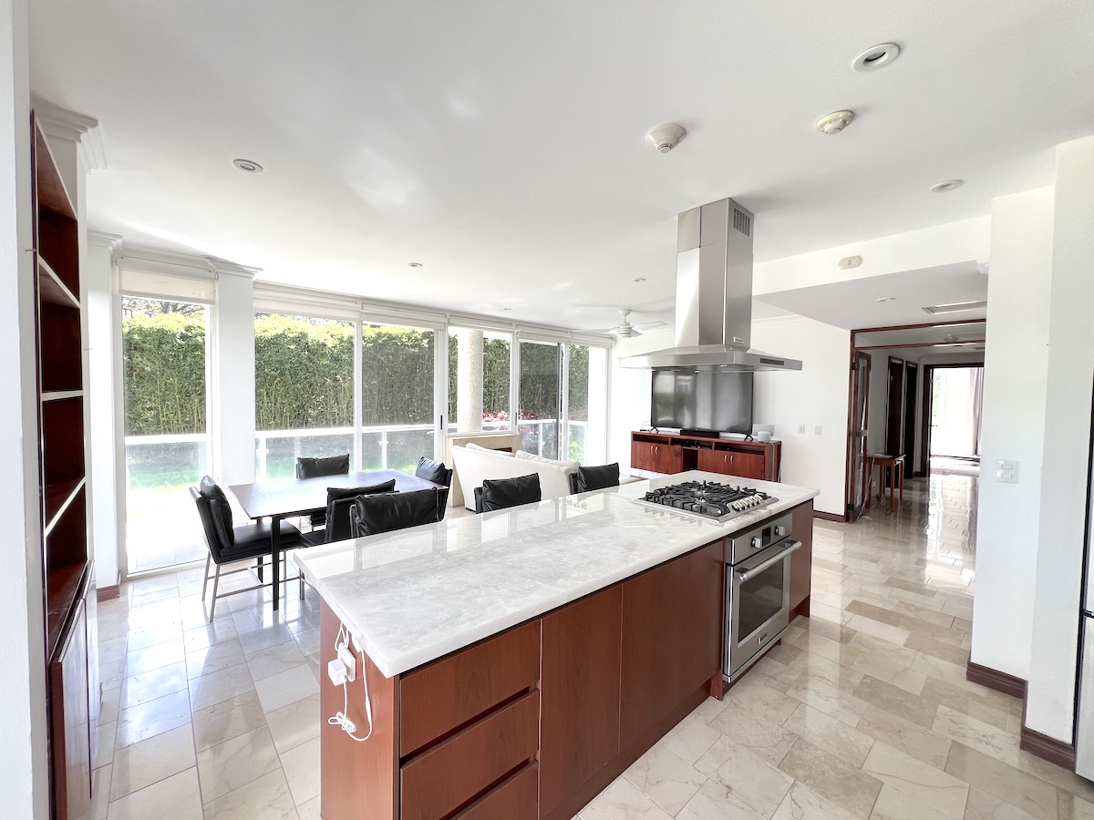 3 bed Apartment For Sale in Escazu, San Jose - thumb 9
