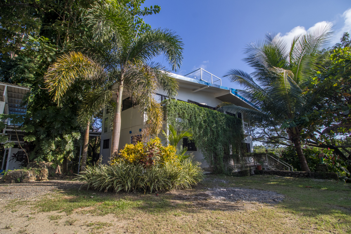 5 bed Single Family Homes For Sale in Santiago, Puntarenas - thumb 28