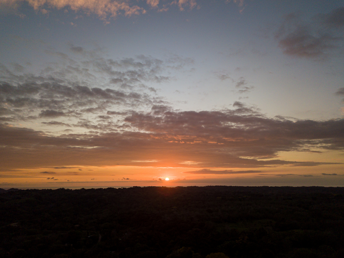 5 bed Single Family Homes For Sale in Santiago, Puntarenas - thumb 8