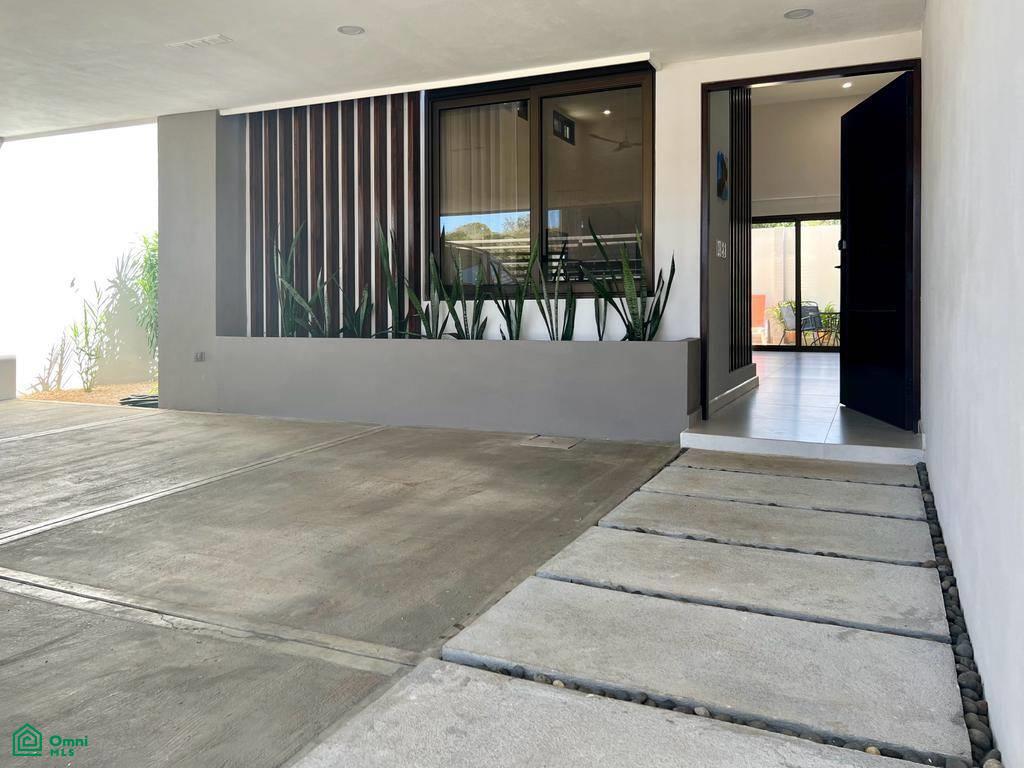 3 bed Single Family Homes For Sale in Playas Del Coco, Guanacaste - thumb 2