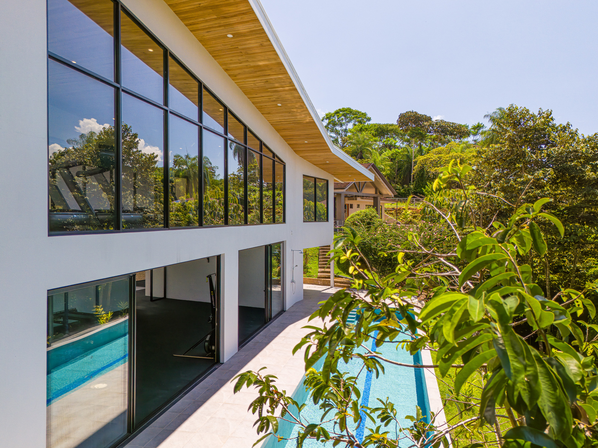 4 bed Single Family Homes For Sale in Ojochal, Puntarenas - thumb 10