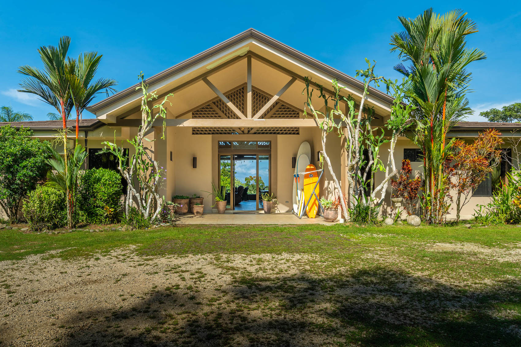 4 bed Single Family Homes For Sale in Ojochal, Puntarenas - thumb 16