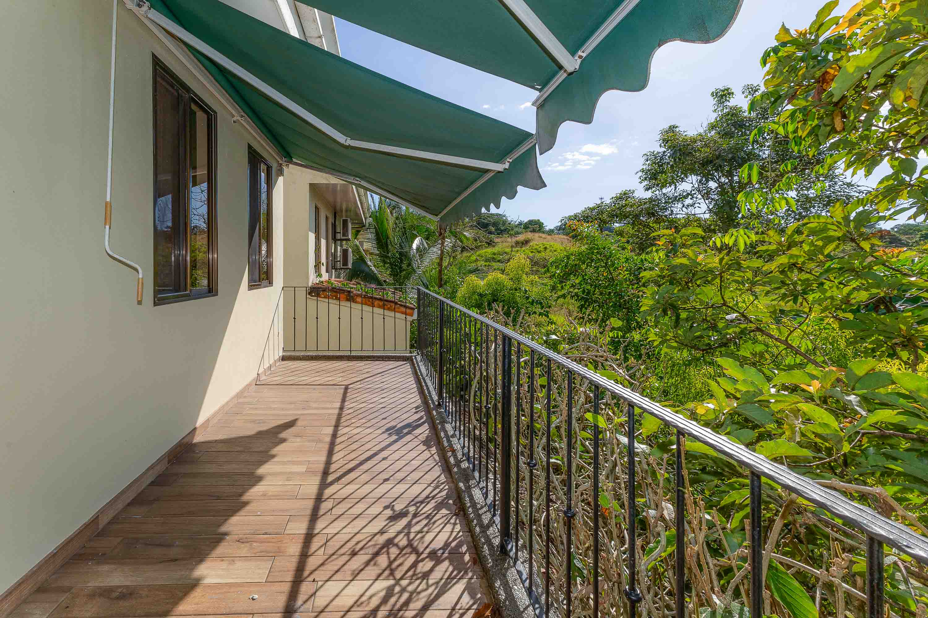 3 bed Single Family Homes For Sale in Manuel Antonio, Puntarenas - thumb 2