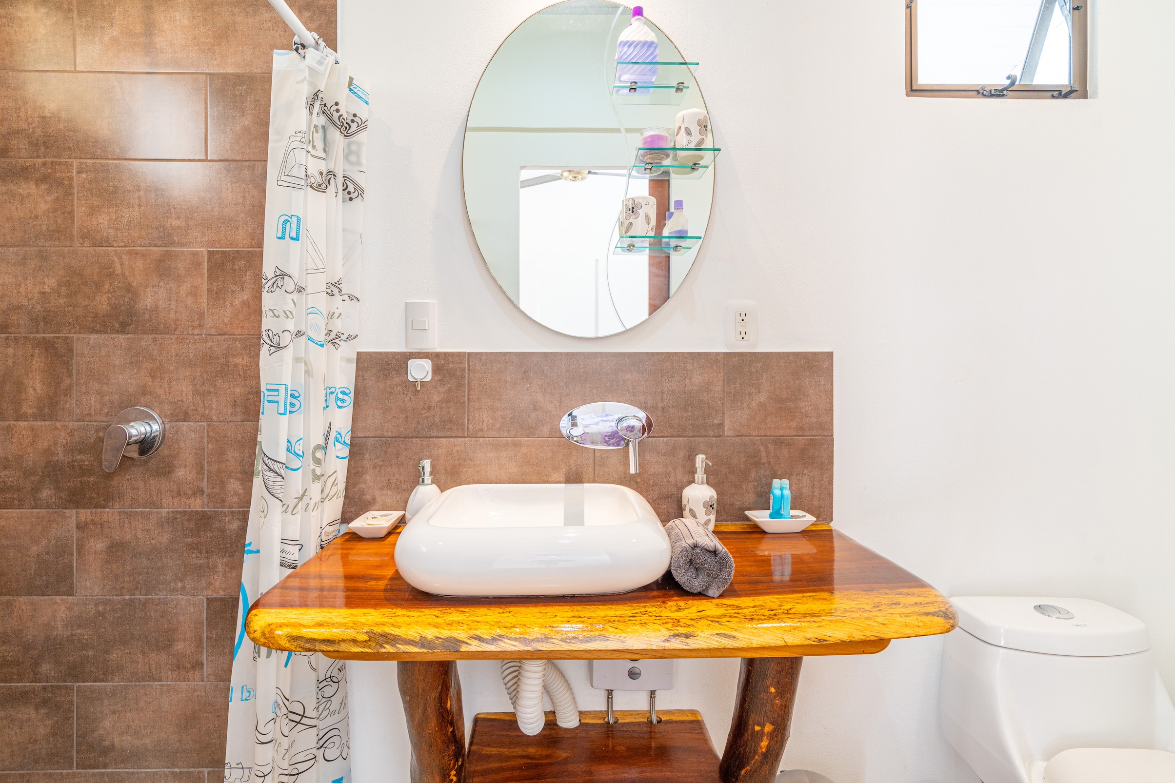 6 bed Single Family Homes For Sale in Ojochal, Puntarenas - thumb 19