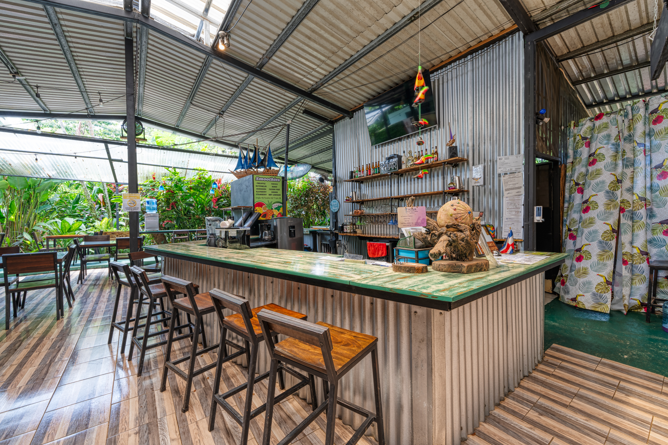 17 bed Hotel / Leisure For Sale in Uvita, Puntarenas - thumb 4