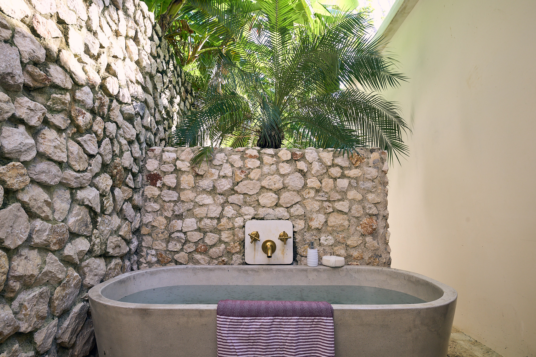 4 bed Single Family Homes For Rent in Nosara, Guanacaste - thumb 3