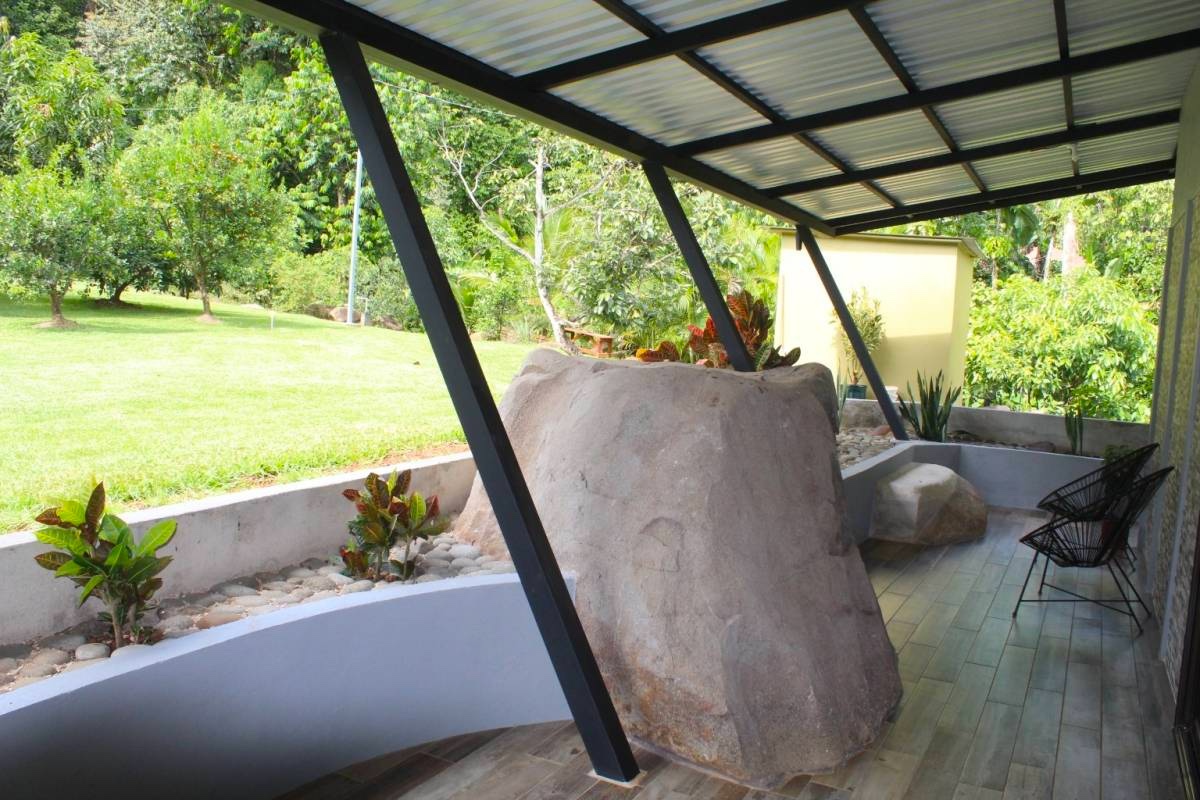 2 bed Single Family Homes For Sale in Ciudad Cortes, Puntarenas - thumb 5