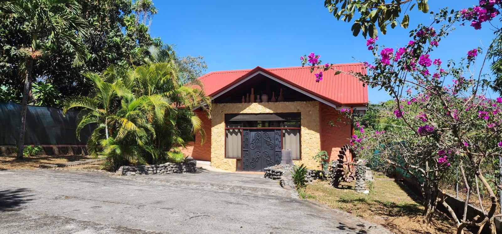 2 bed Single Family Homes For Sale in Atenas, Alajuela - thumb 10