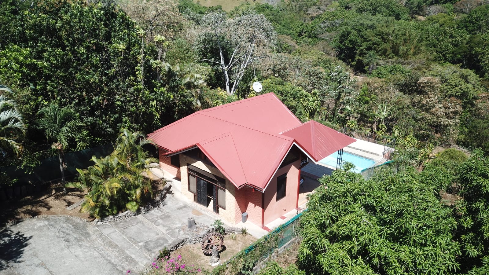 2 bed Single Family Homes For Sale in Atenas, Alajuela - thumb 1