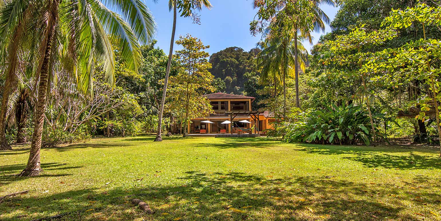 6 bed Single Family Homes For Sale in Malpais, Puntarenas - thumb 1