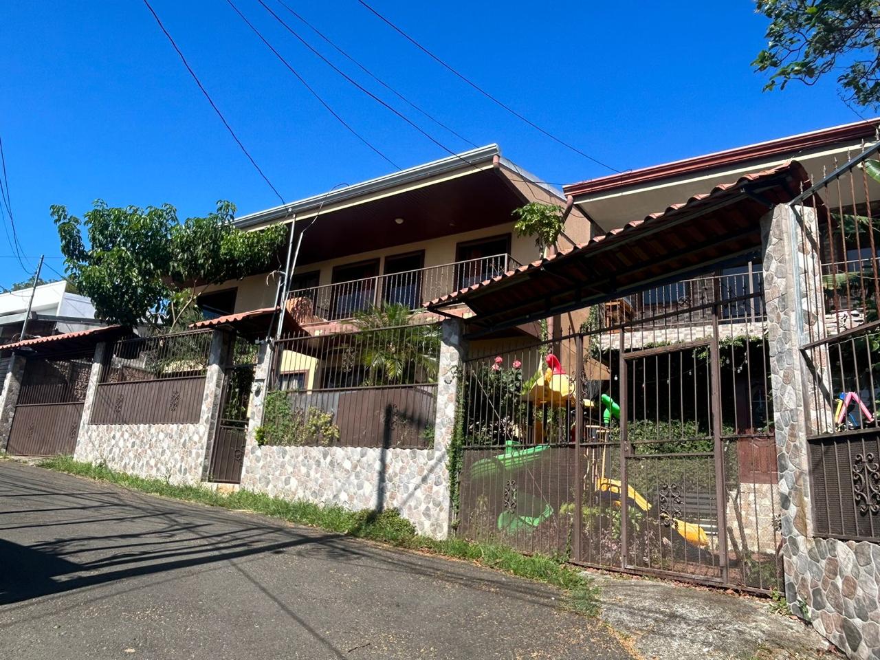 6 bed Single Family Homes For Sale in Alajuela, Alajuela - thumb 4