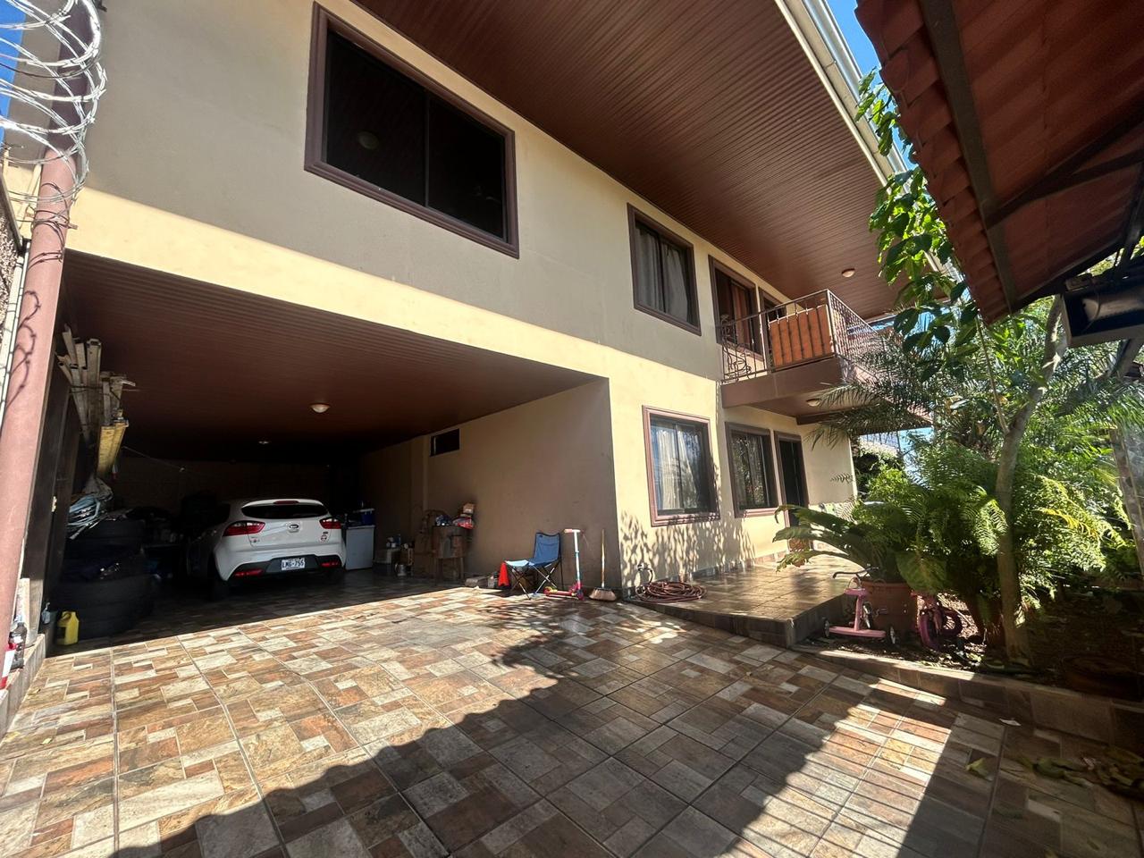 6 bed Single Family Homes For Sale in Alajuela, Alajuela - thumb 3