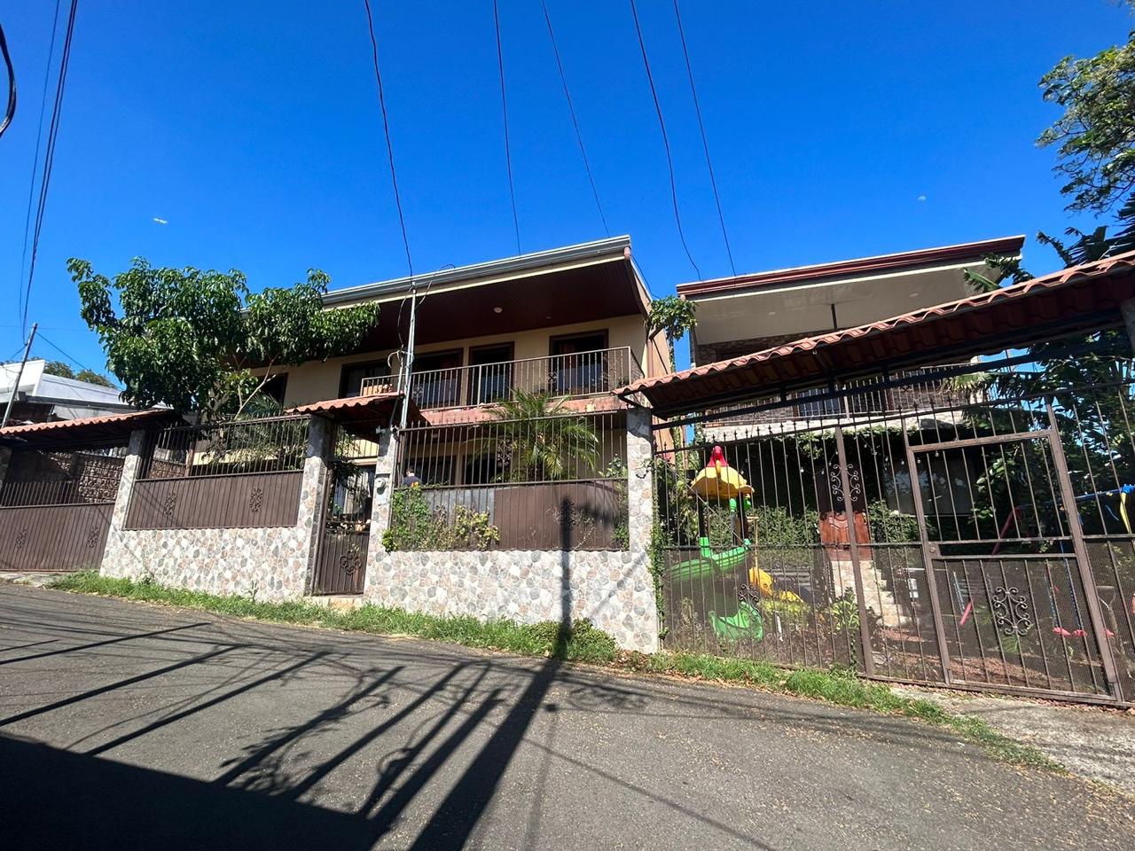 6 bed Single Family Homes For Sale in Alajuela, Alajuela - thumb 1