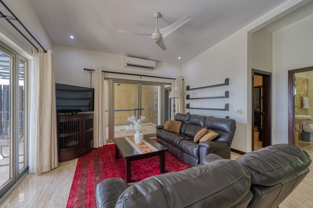 4 bed Single Family Homes For Sale in Uvita, Puntarenas - thumb 13