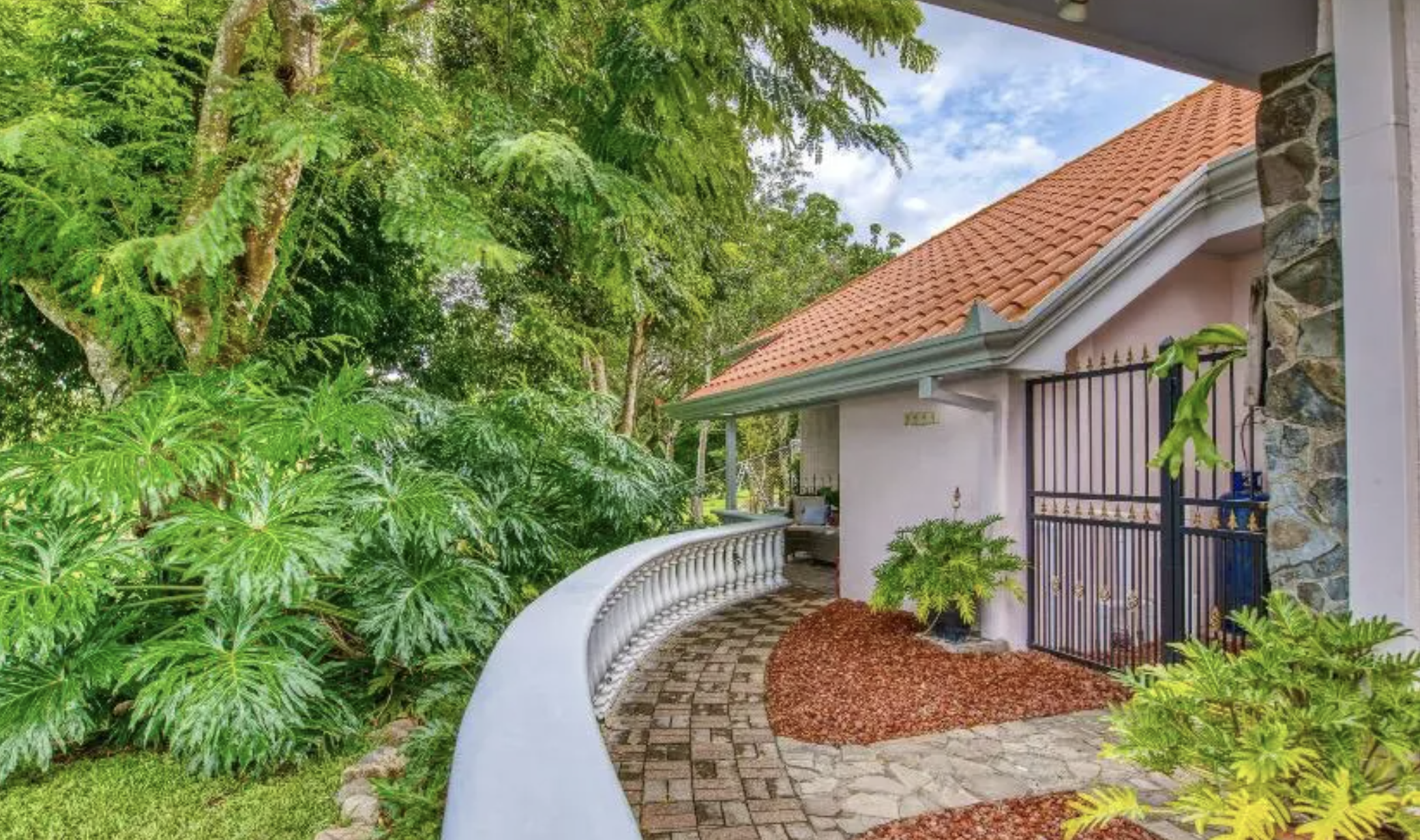 3 bed Single Family Homes For Sale in Orotina, Alajuela - thumb 7