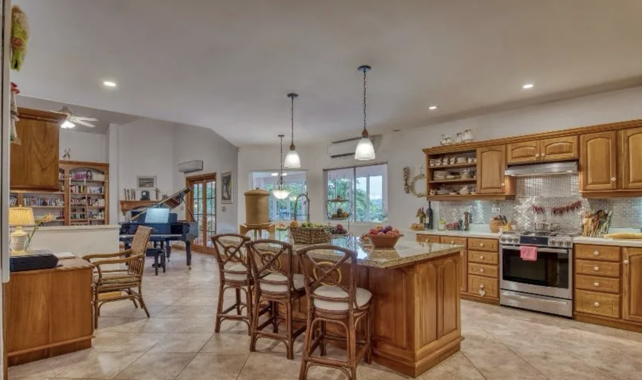 3 bed Single Family Homes For Sale in Orotina, Alajuela - thumb 9