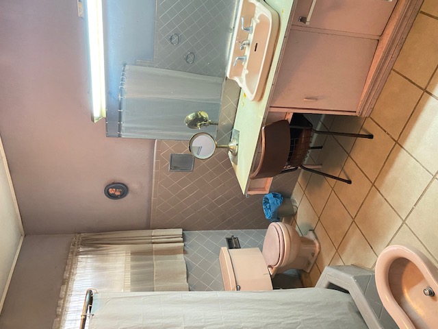 3 bed Single Family Homes For Sale in Tibas, San Jose - thumb 8