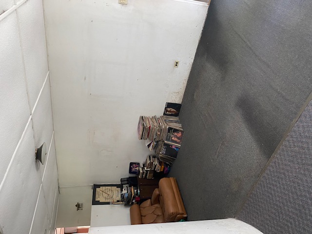 3 bed Single Family Homes For Sale in Tibas, San Jose - thumb 5