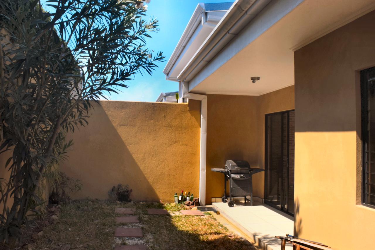 3 bed Single Family Homes For Sale in Barreal, Heredia - thumb 10