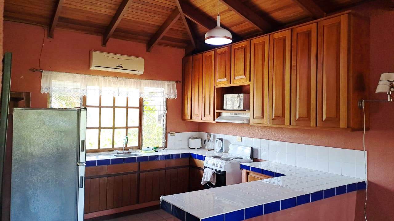 2 bed Condo For Sale in Playa Naranjo, Puntarenas - thumb 4