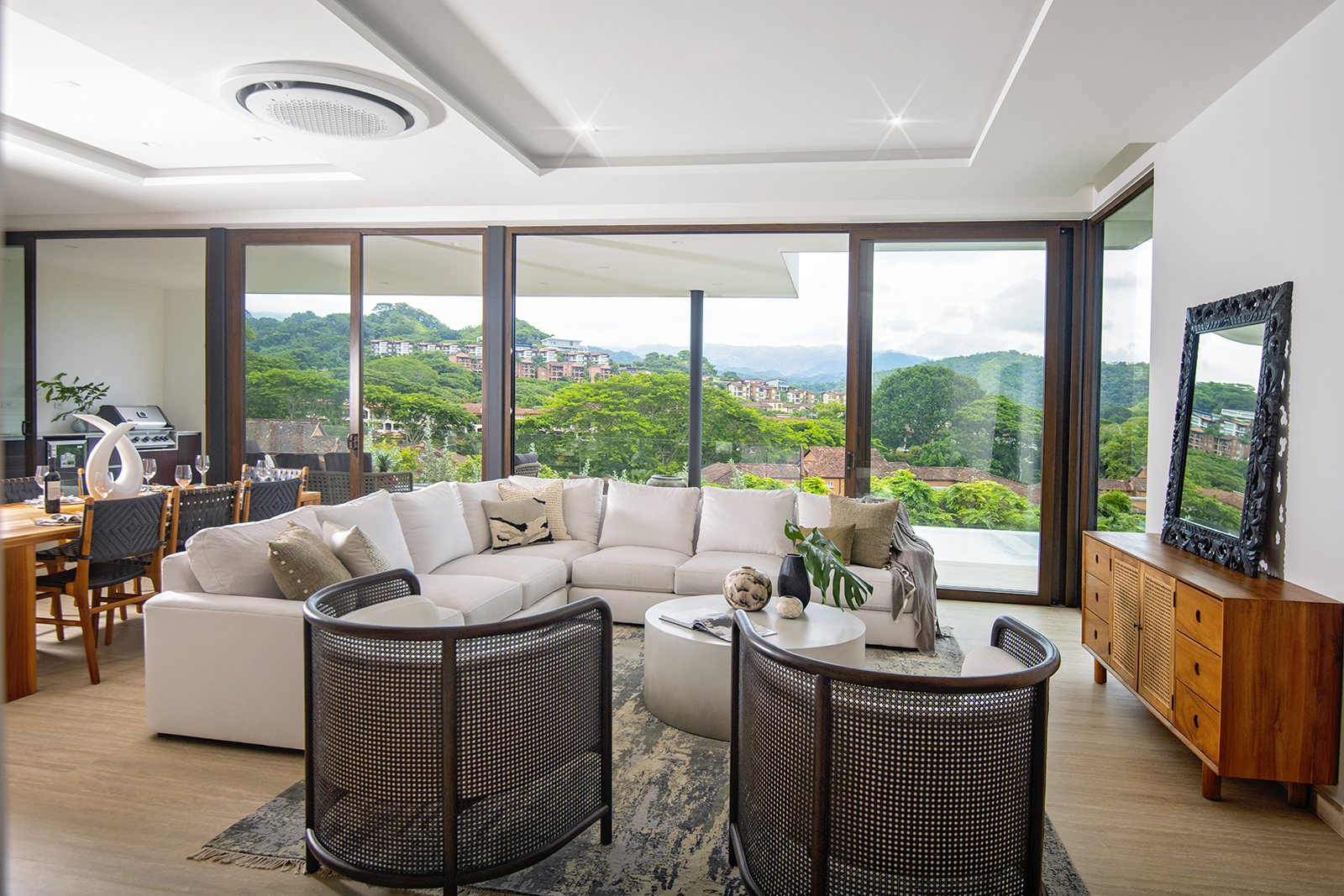 5 bed Single Family Homes For Sale in Los Suenos, Puntarenas - thumb 7