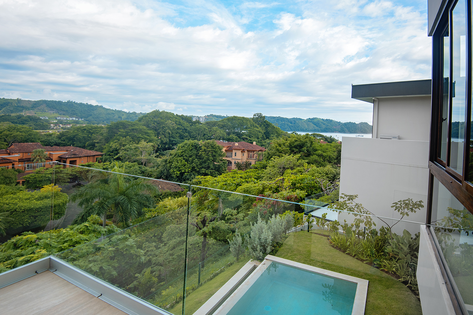 5 bed Single Family Homes For Sale in Los Suenos, Puntarenas - thumb 14