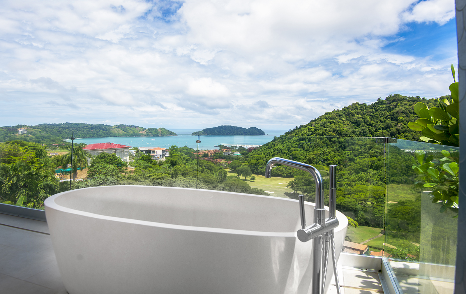 5 bed Single Family Homes For Sale in Los Suenos, Puntarenas - thumb 12