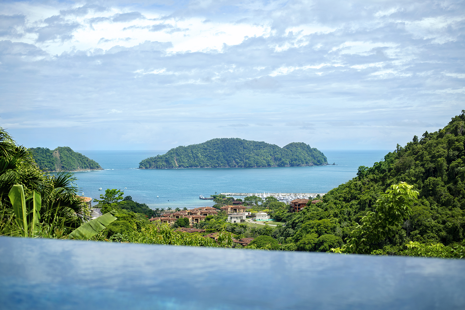 5 bed Single Family Homes For Sale in Los Suenos, Puntarenas - thumb 23