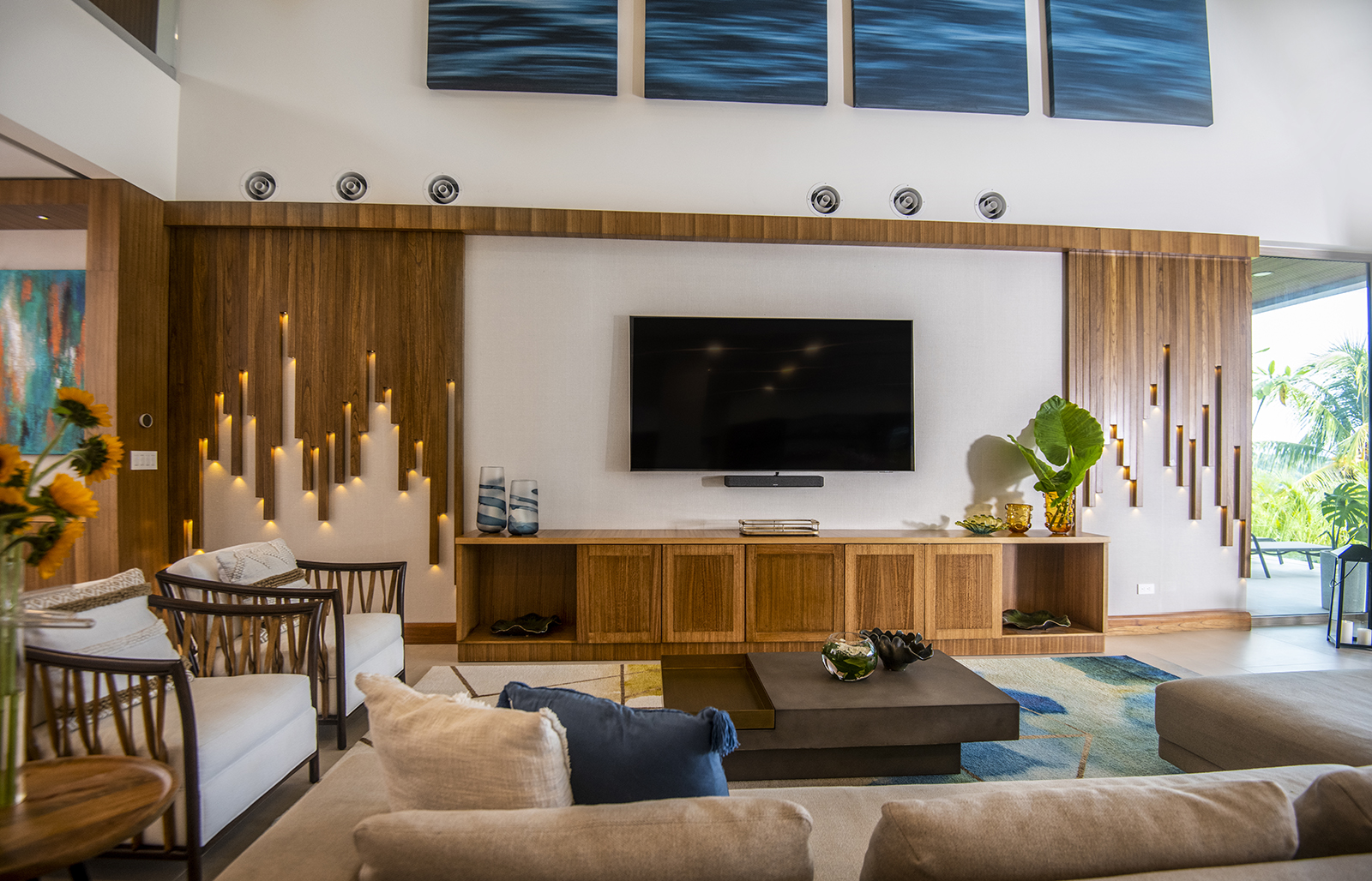 5 bed Single Family Homes For Sale in Los Suenos, Puntarenas - thumb 4