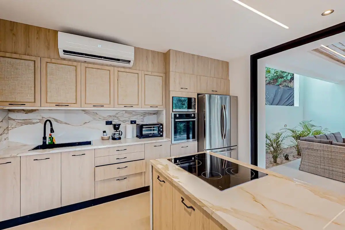 3 bed Single Family Homes For Sale in Playa Conchal, Guanacaste - thumb 8