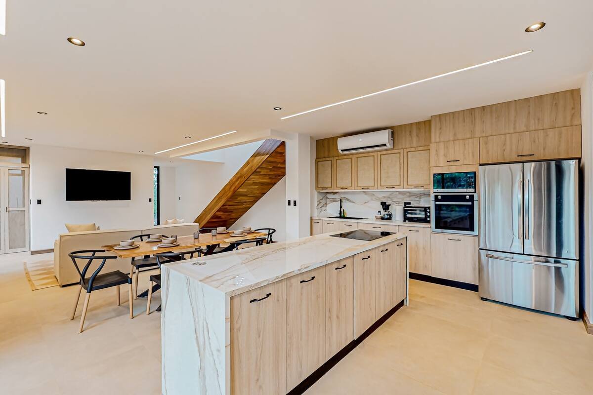 3 bed Single Family Homes For Sale in Playa Conchal, Guanacaste - thumb 6