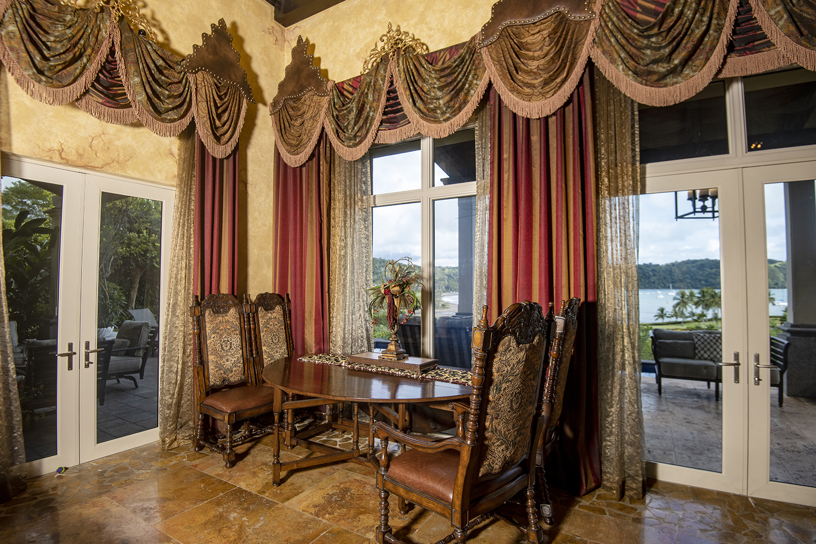 4 bed Single Family Homes For Sale in Herradura, Puntarenas - thumb 28