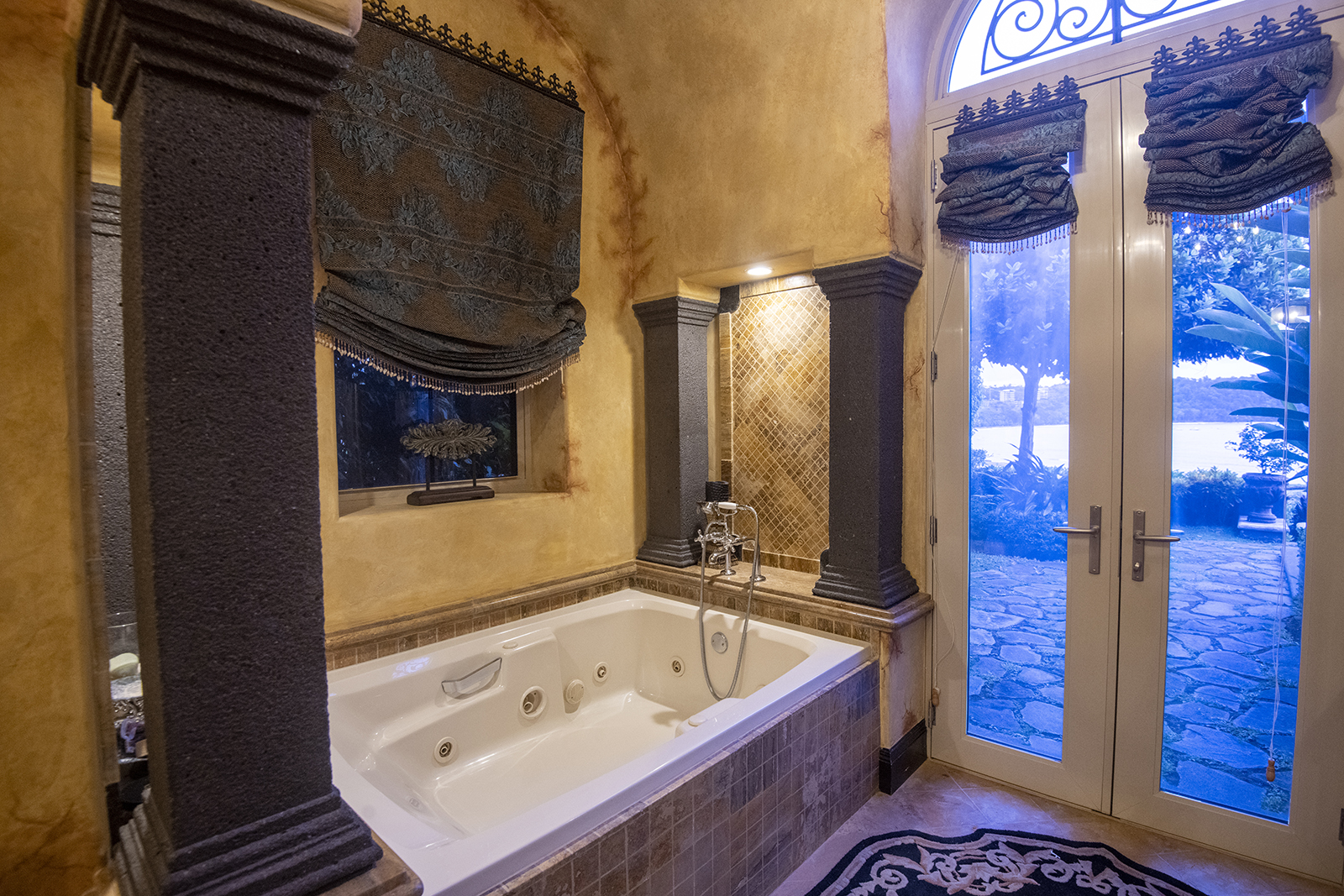 4 bed Single Family Homes For Sale in Herradura, Puntarenas - thumb 6