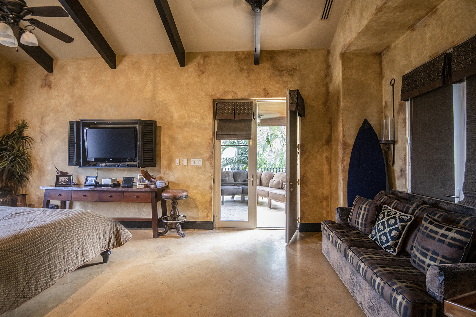 4 bed Single Family Homes For Sale in Herradura, Puntarenas - thumb 11