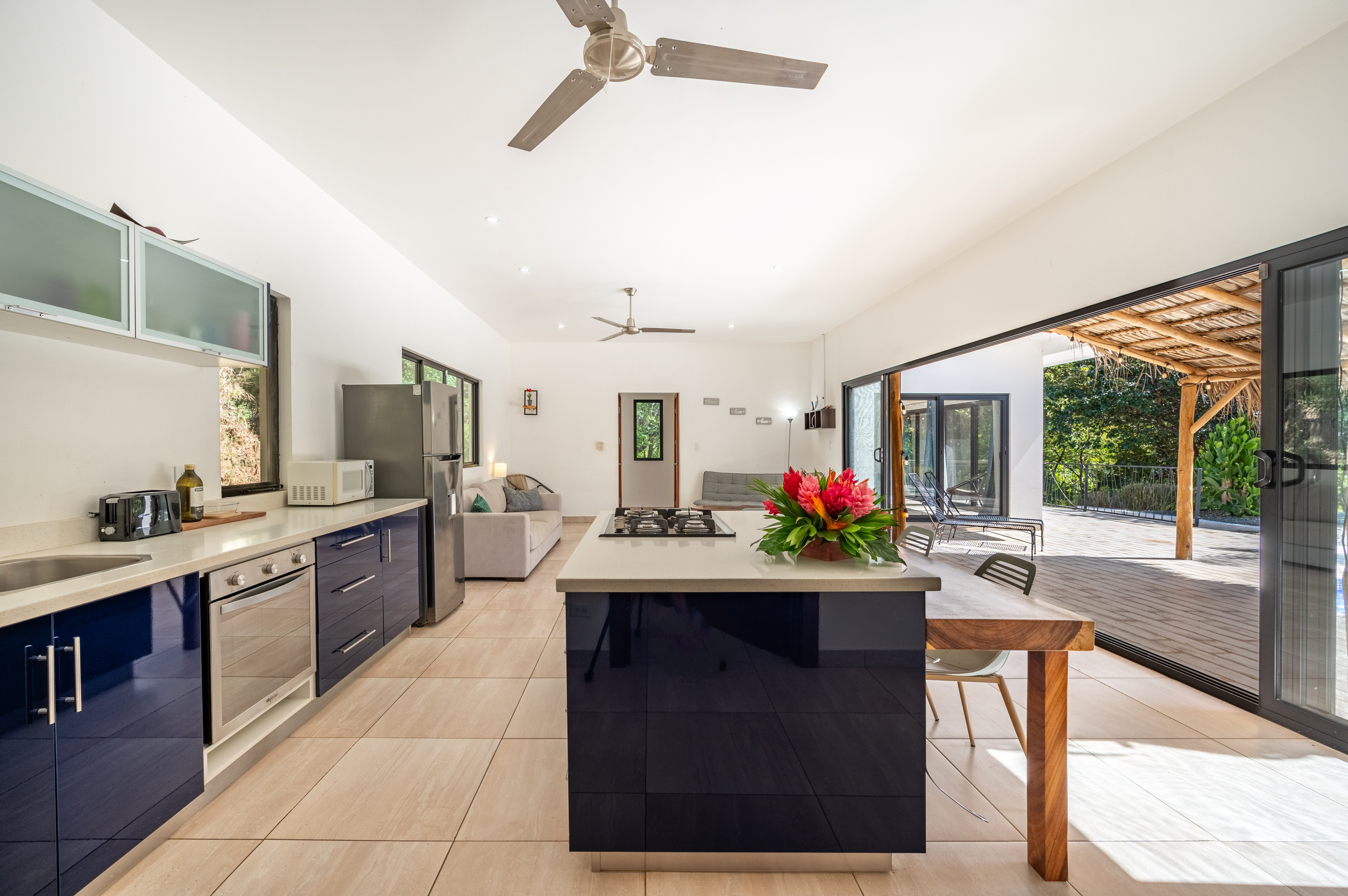 2 bed Single Family Homes For Sale in Tamarindo, Guanacaste - thumb 4