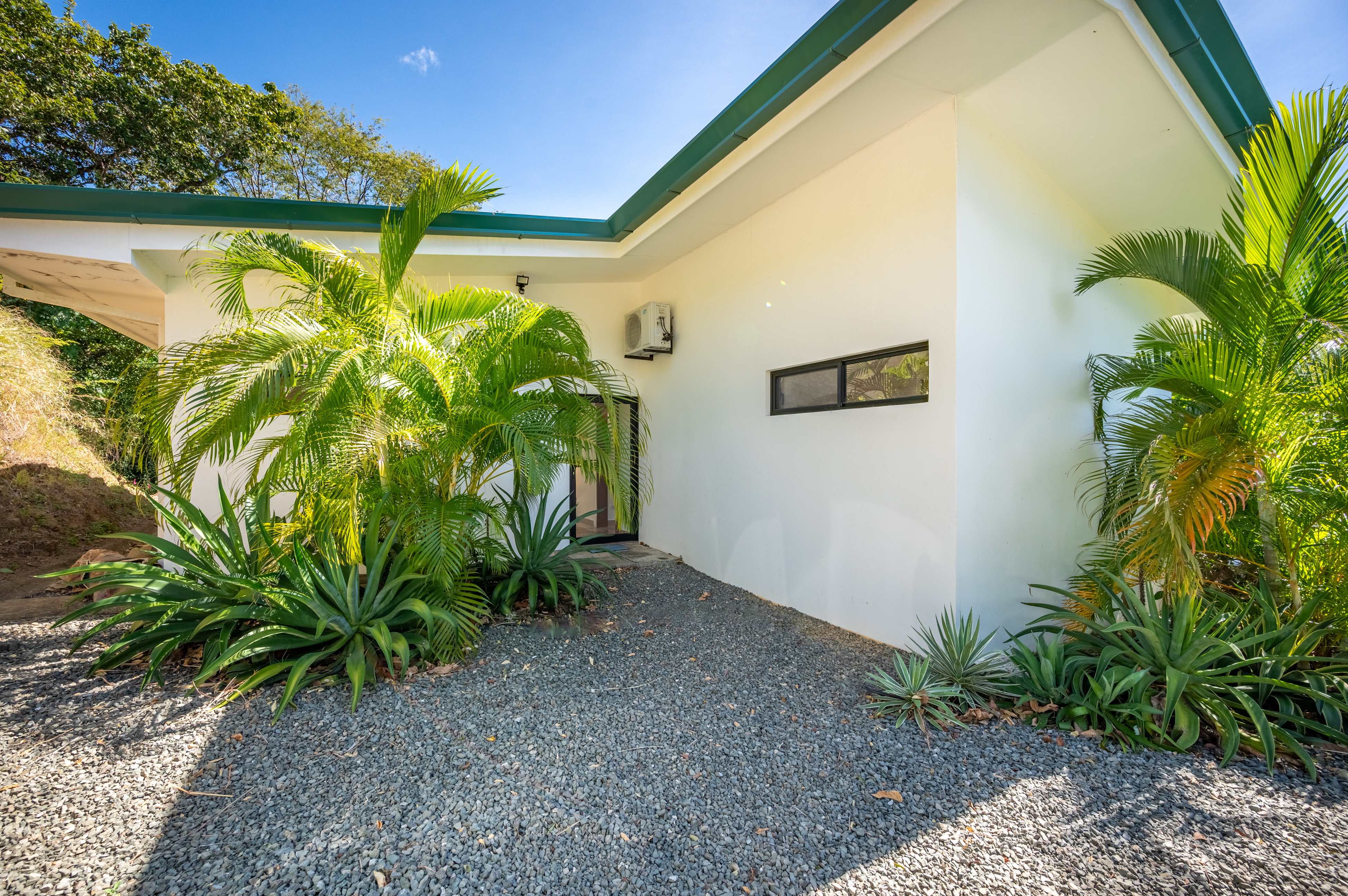 2 bed Single Family Homes For Sale in Tamarindo, Guanacaste - thumb 20