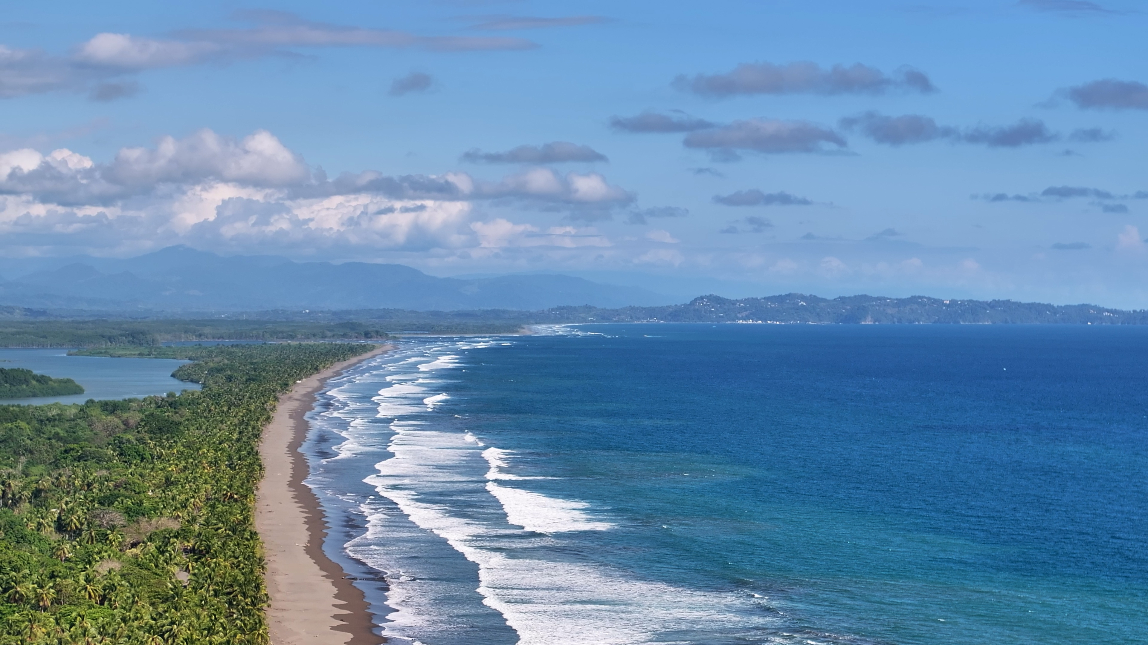 3 bed Single Family Homes For Sale in Palo Seco, Puntarenas - thumb 6