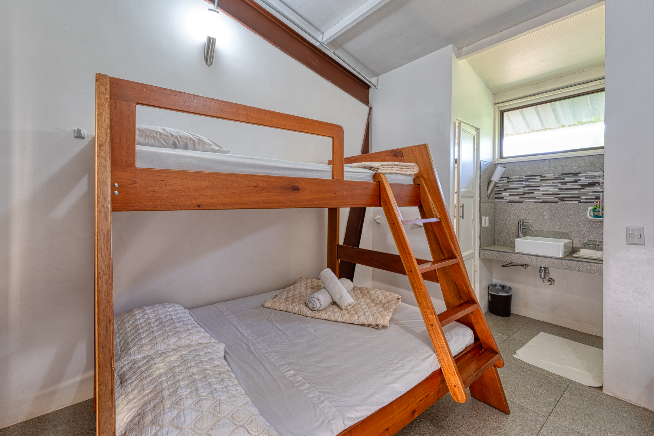 8 bed Hotel / Leisure For Sale in Uvita, Puntarenas - thumb 26