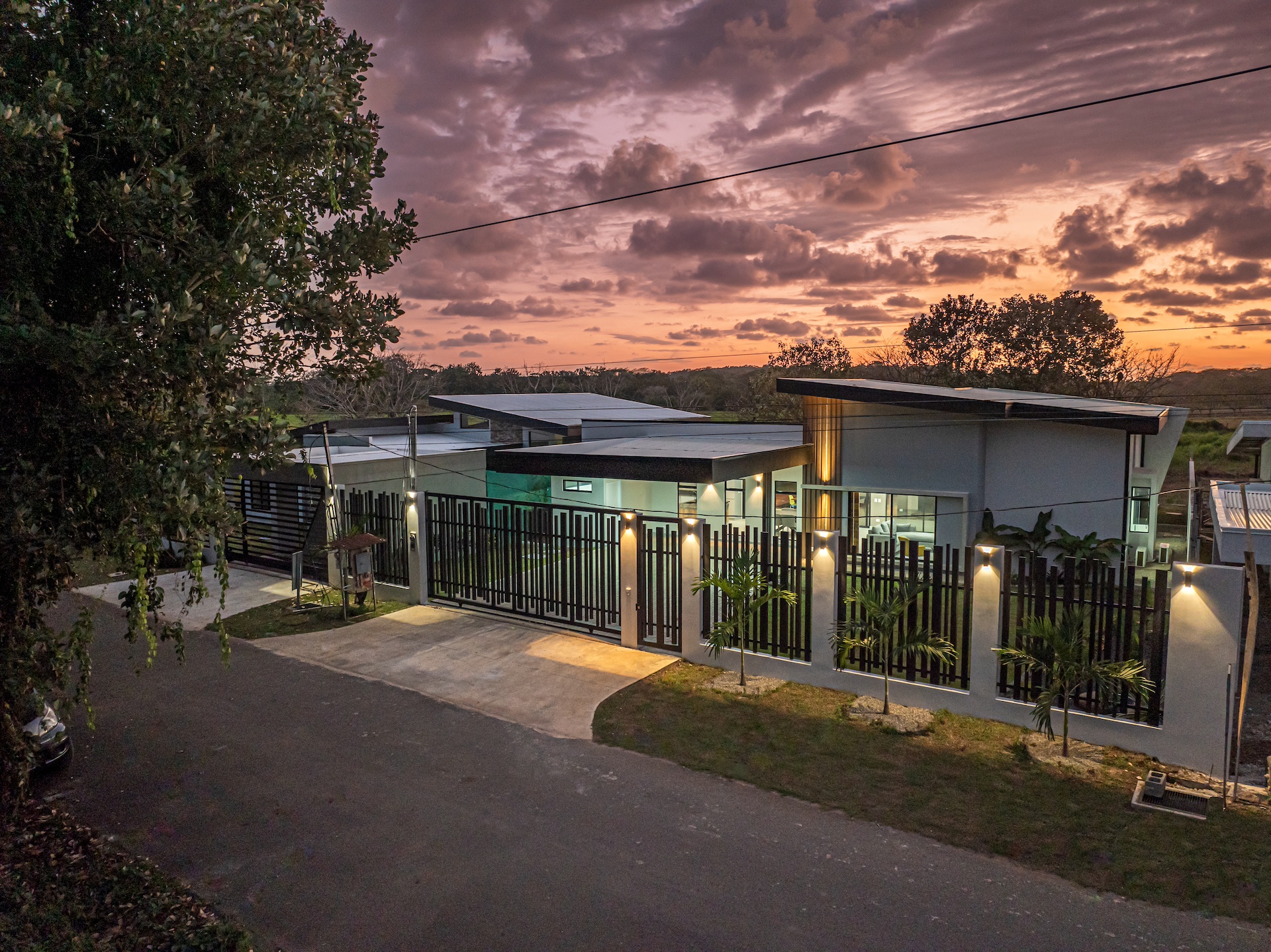 3 bed Single Family Homes For Sale in Uvita, Puntarenas - thumb 2