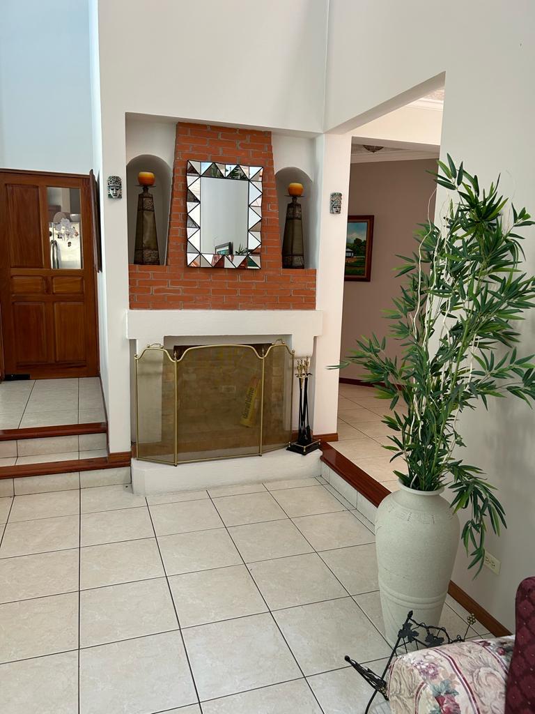 4 bed Single Family Homes For Sale in Alajuela, Alajuela - thumb 13