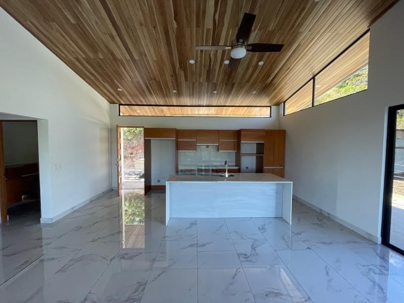 2 bed Single Family Homes For Sale in Atenas, Alajuela - thumb 3