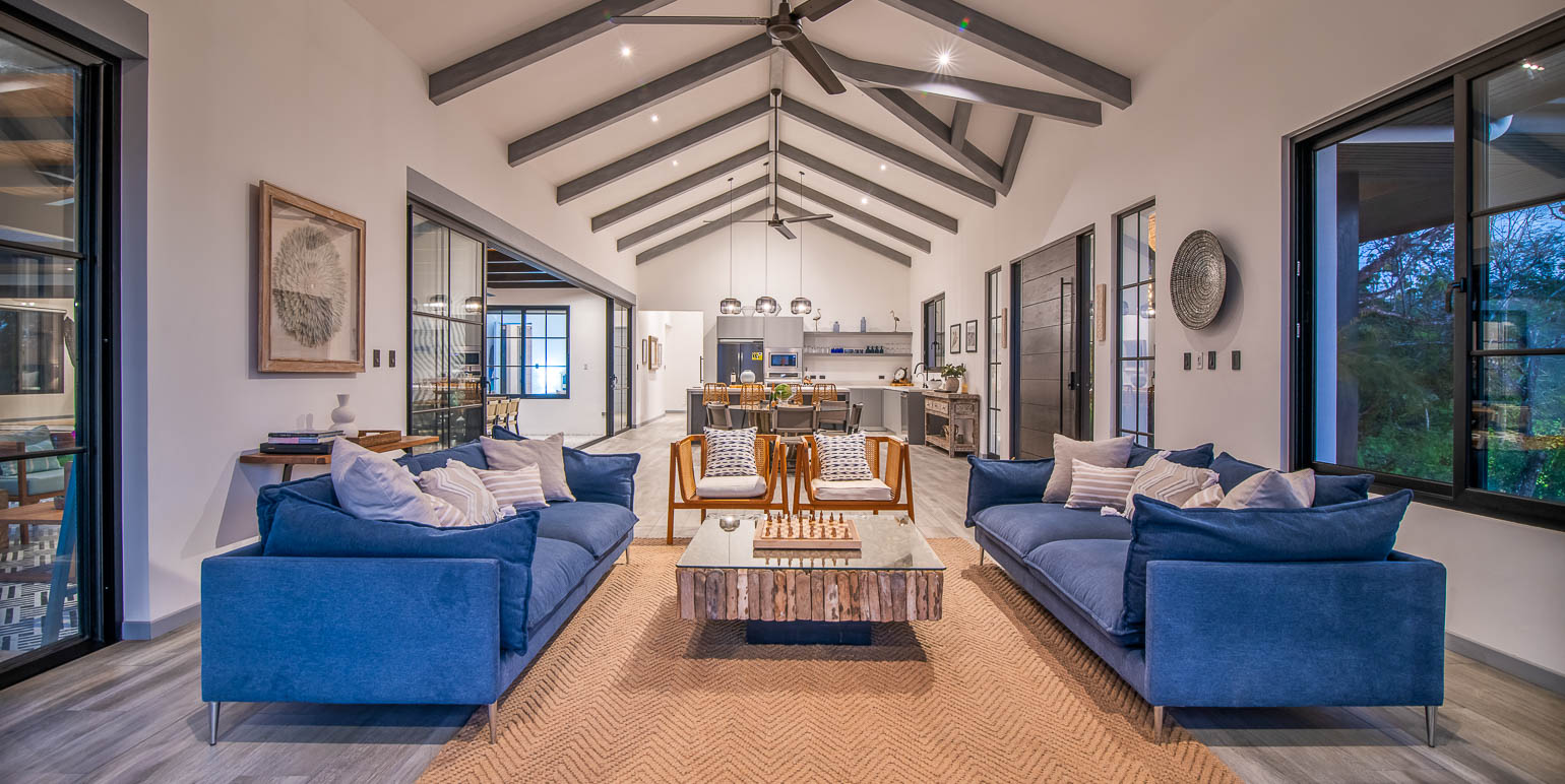 5 bed Single Family Homes For Sale in Playa Hermosa Santa Teresa, Puntarenas - thumb 11