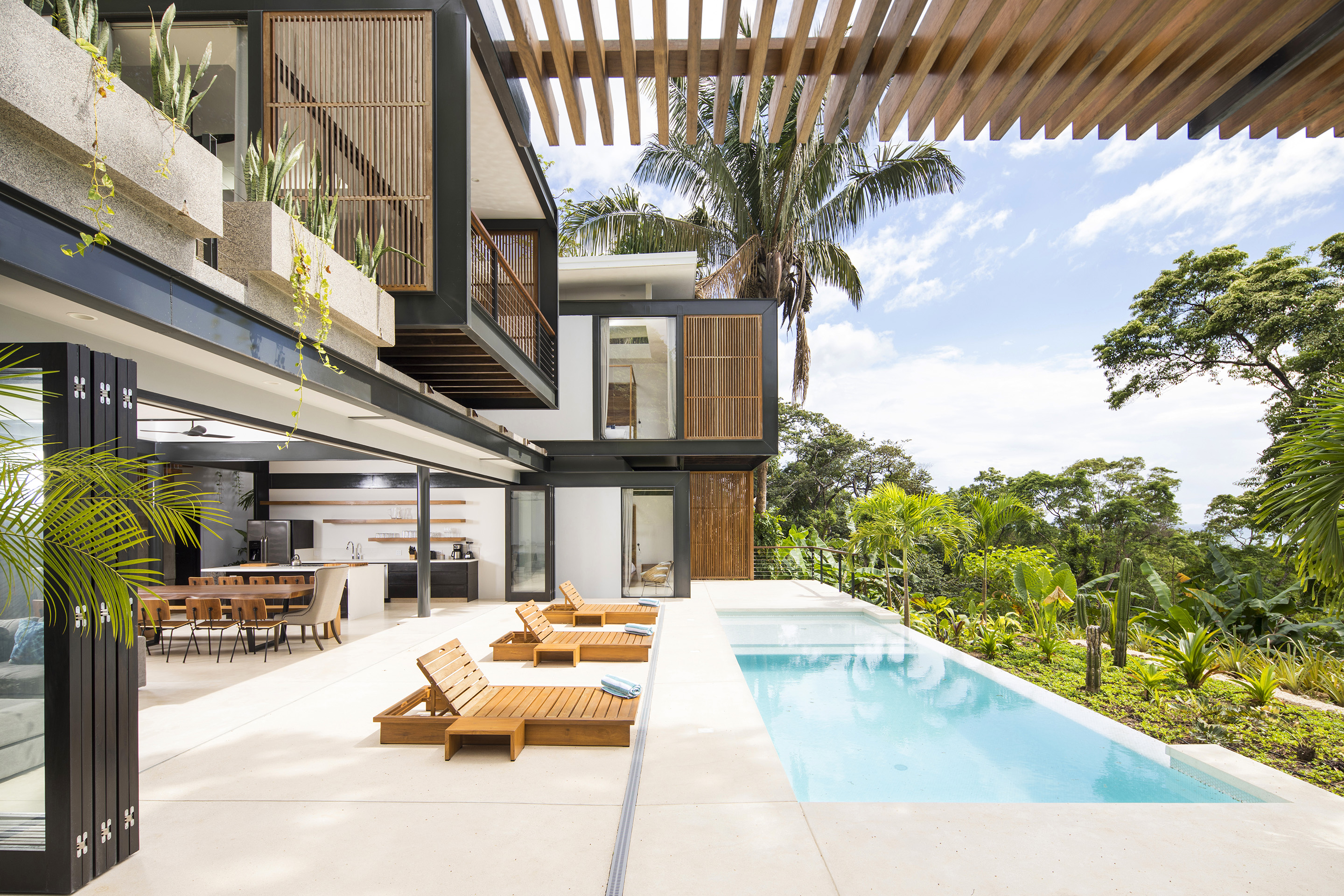 4 bed Single Family Homes For Sale in Santa Teresa, Puntarenas - thumb 1