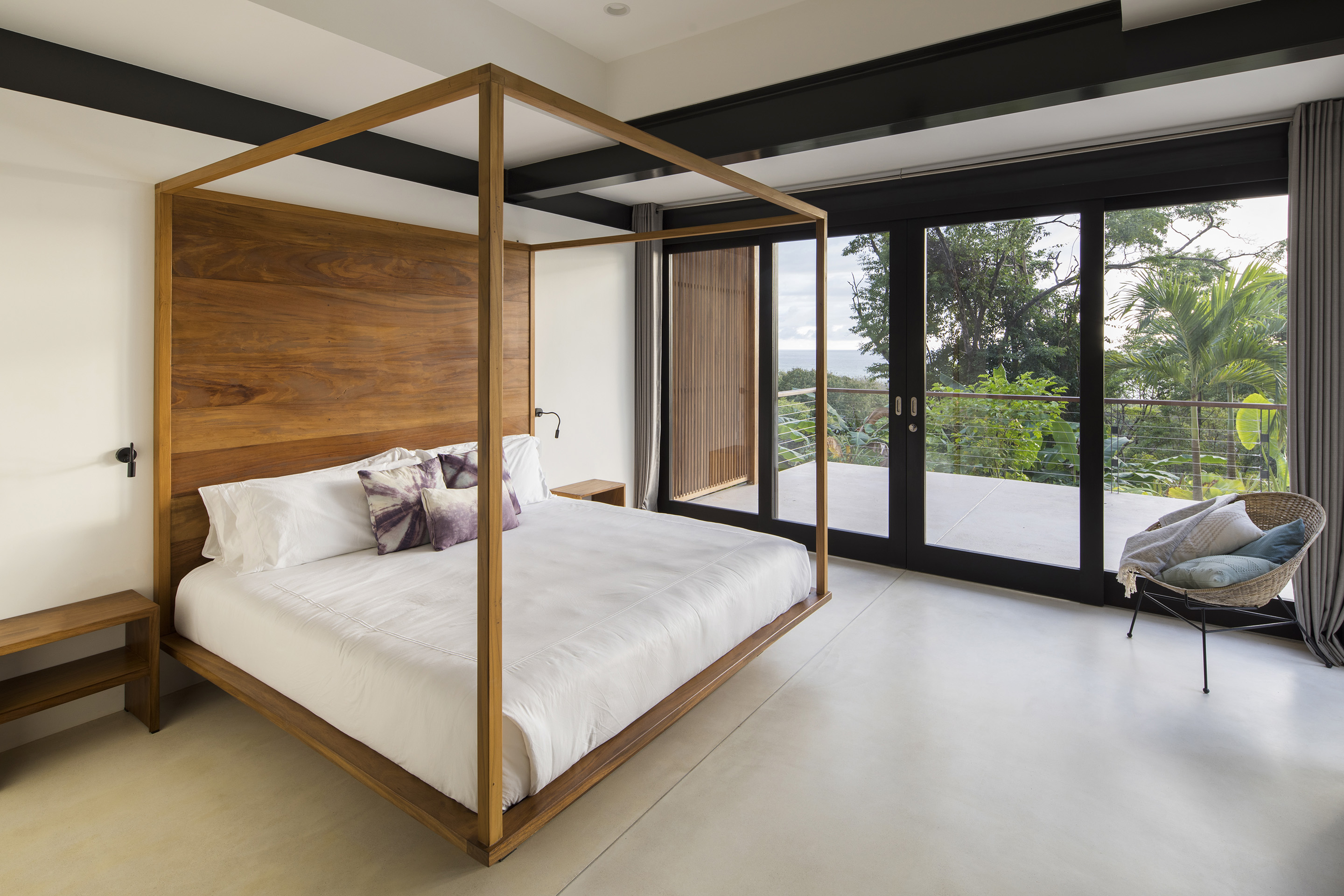 4 bed Single Family Homes For Sale in Santa Teresa, Puntarenas - thumb 10