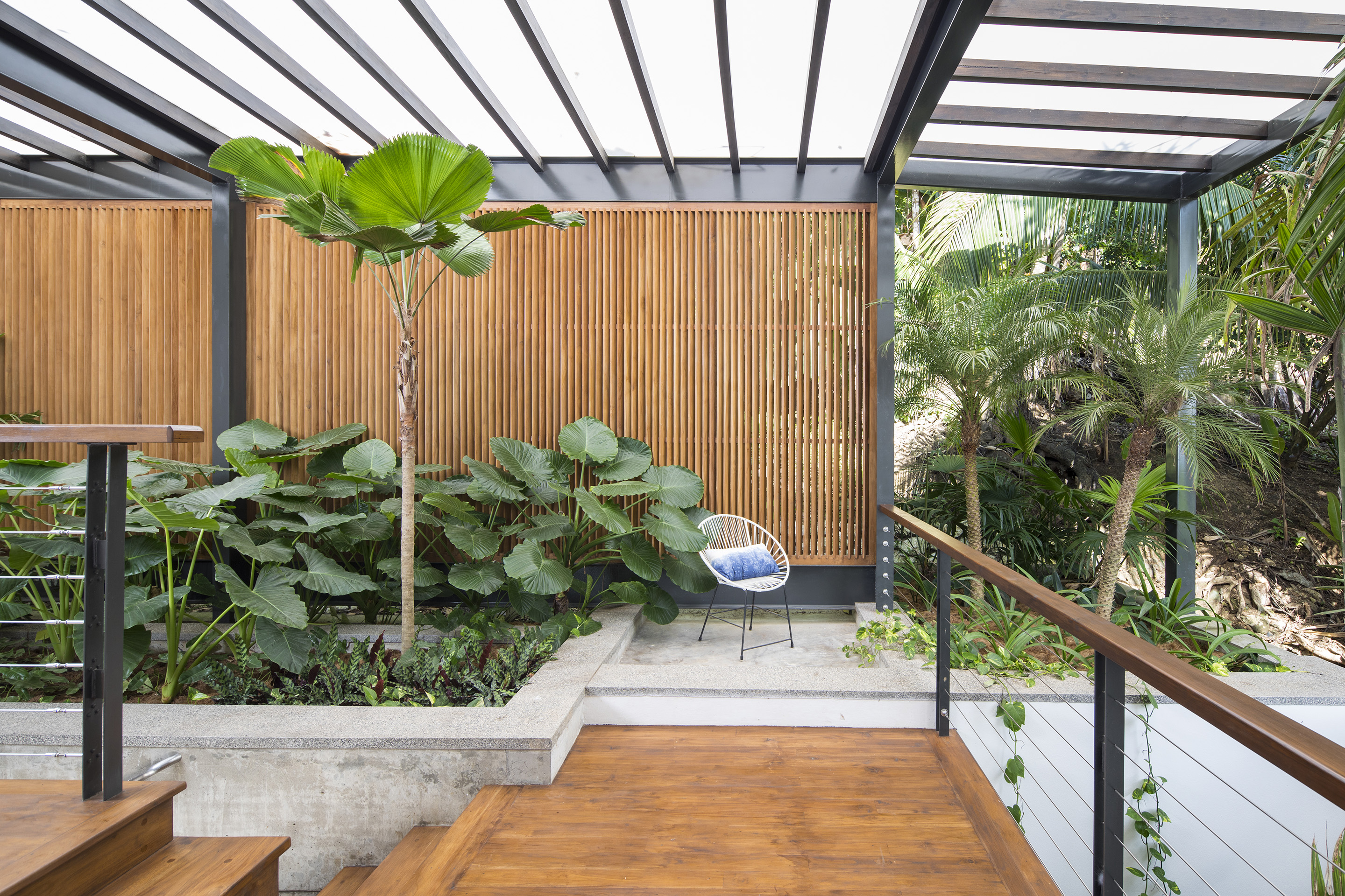 4 bed Single Family Homes For Sale in Santa Teresa, Puntarenas - thumb 5